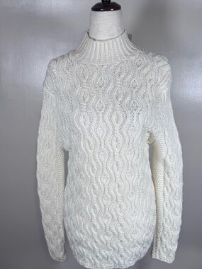 NEW Blarney Mills White Cable Knit 100% Soft Merino Wool Irish Sweater Sz M